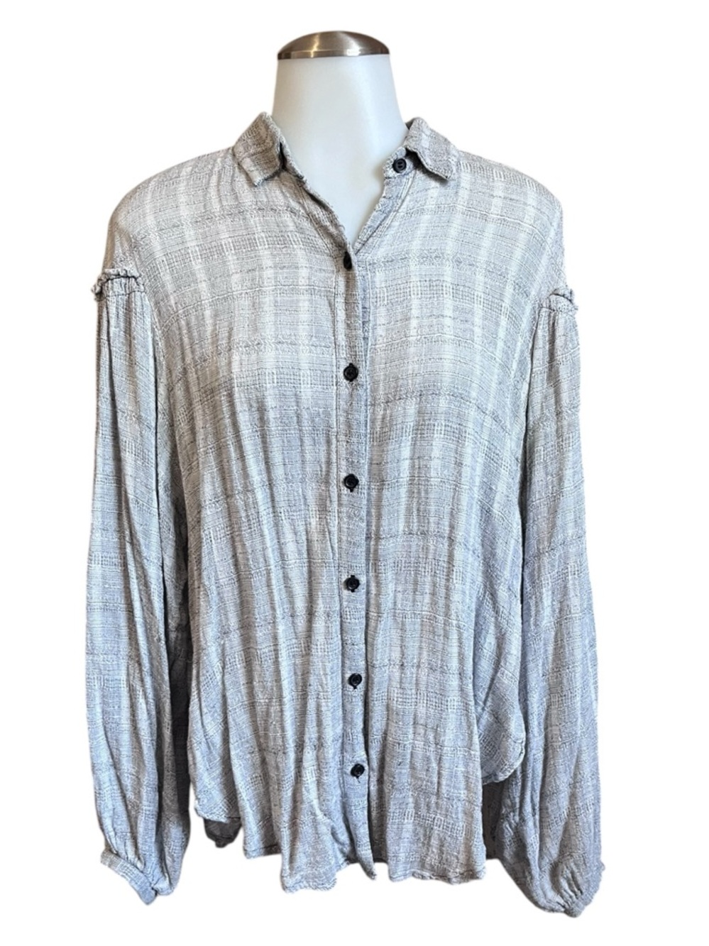 Medium Free People Head to the Highlands grey button down top - Picture 2 of 4